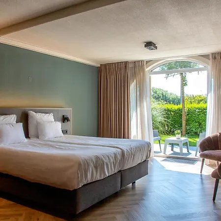 Отель Greenside Texel 4*