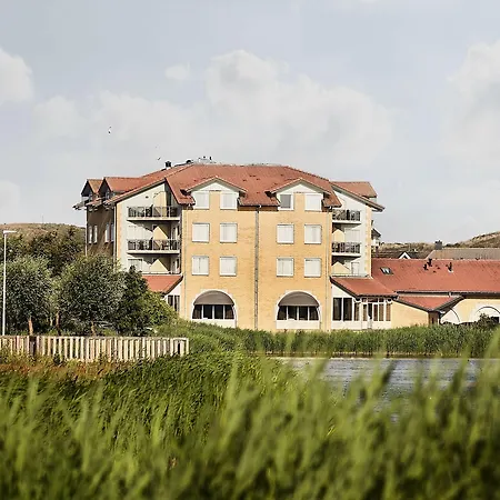 Greenside Texel Hotell 4*