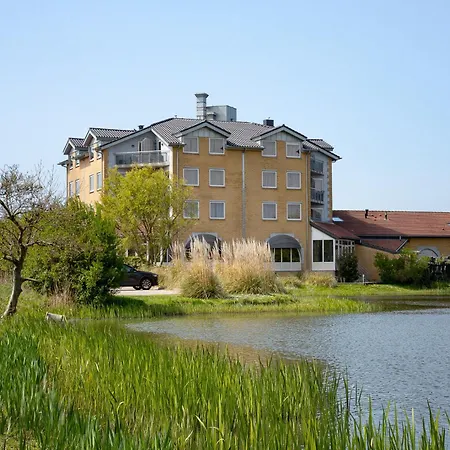 Hotell Greenside Texel 4*