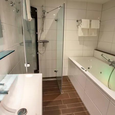 Greenside Texel Hotell 4*